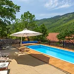 Villa House Mirjana With Pool By Guide Brseč