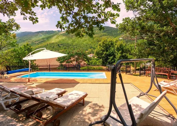 Villa House Mirjana With Pool By Guide *