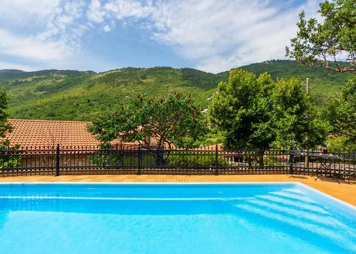 别墅 House Mirjana With Pool By Guide *